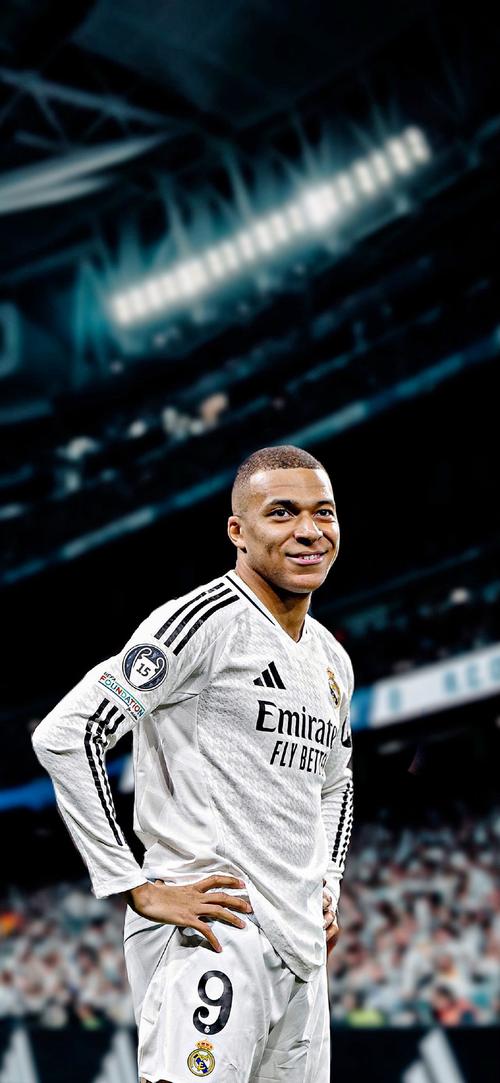 替补球员关键时刻破门逆转比赛