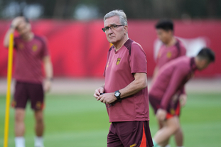 西媒：梅西下榻酒店距诺坎普仅1分钟车程