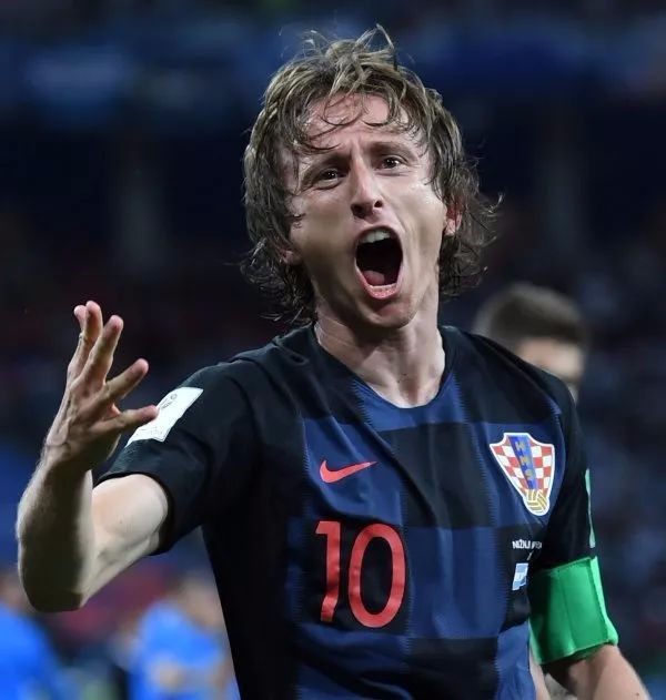 足球中超球队宣布换帅，前国脚正式接手